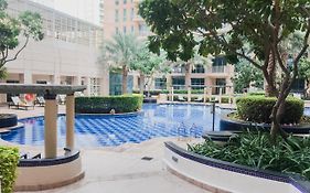 Nasma Luxury Stays - Standpoint Tower A